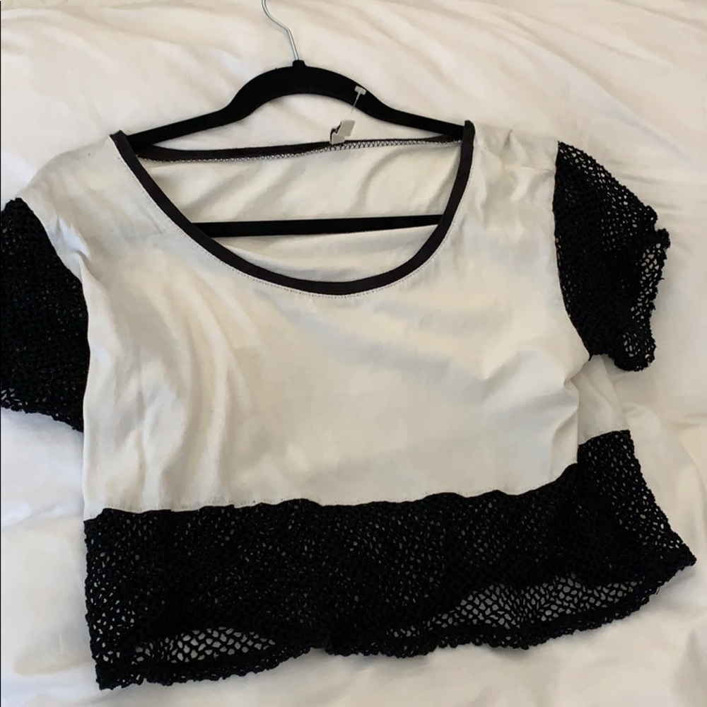 Emma and sam crop top